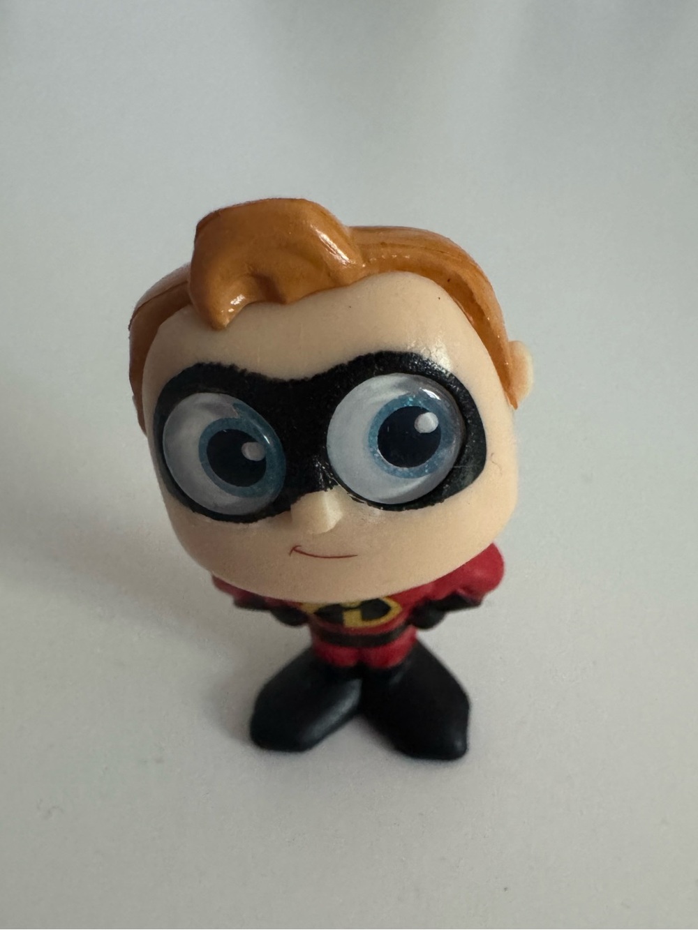 Disney Doorables Series 7 - The Incredibles MR. INCREDIBLE